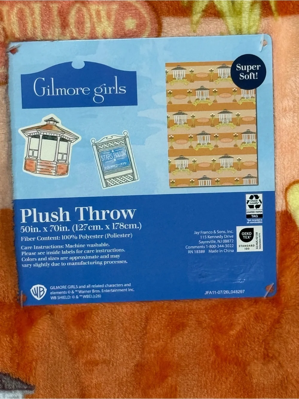 Gilmore Girls Autumn Festival Plush Throw Blanket 50x70.  NWT
